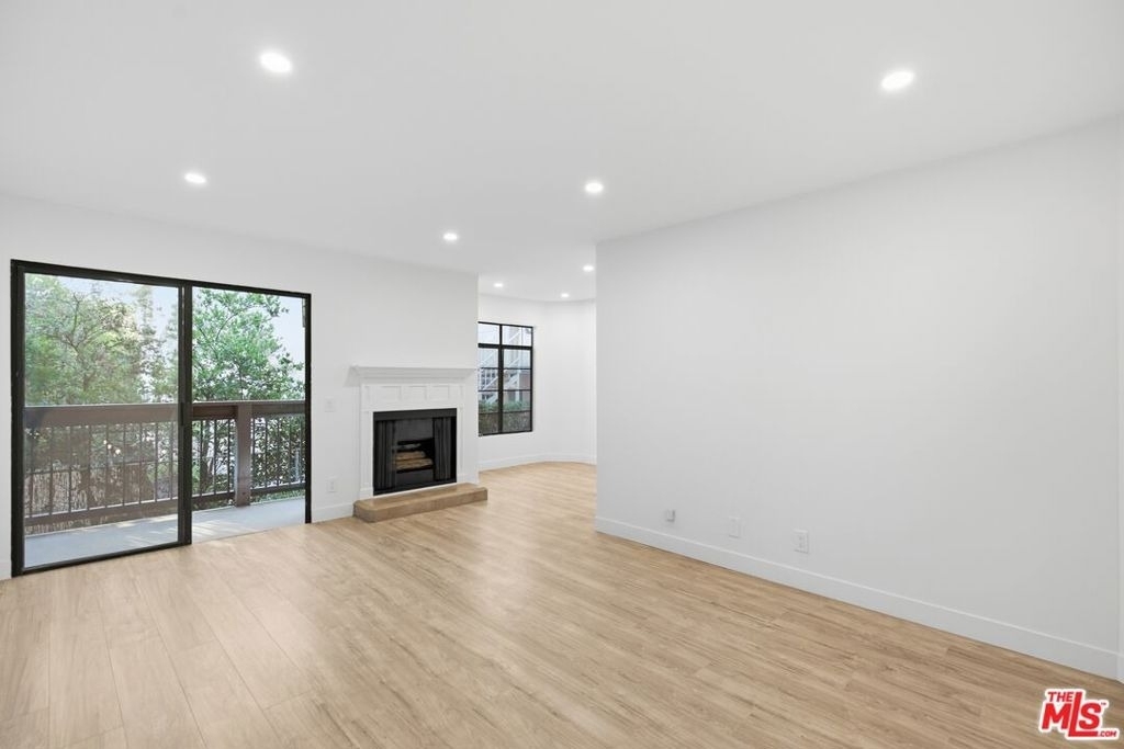 13025 Moorpark Street - Photo 0