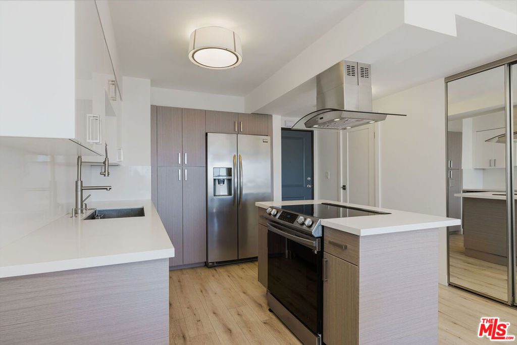 1155 N La Cienega Boulevard - Photo 5