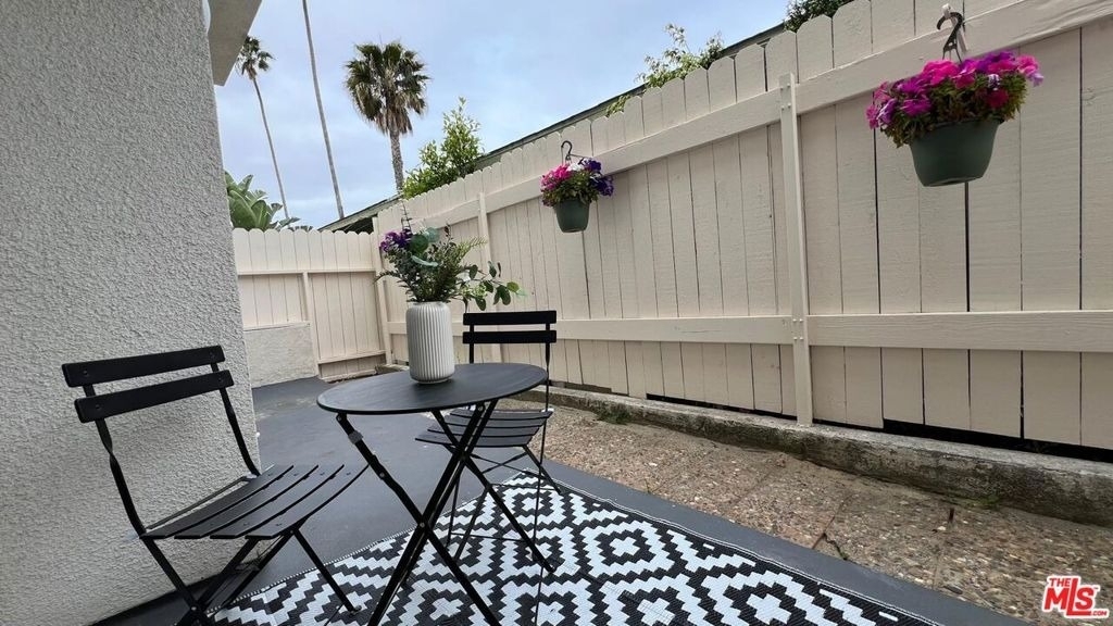 807 21st Street - Photo 10