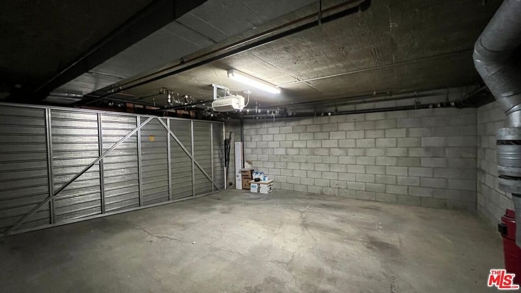 807 21st Street - Photo 53