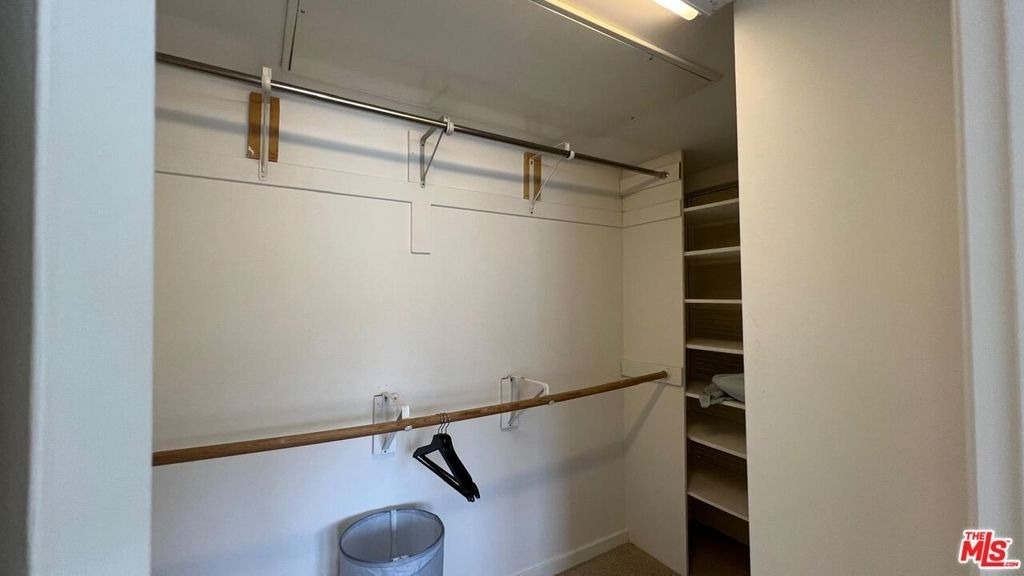 807 21st Street - Photo 32
