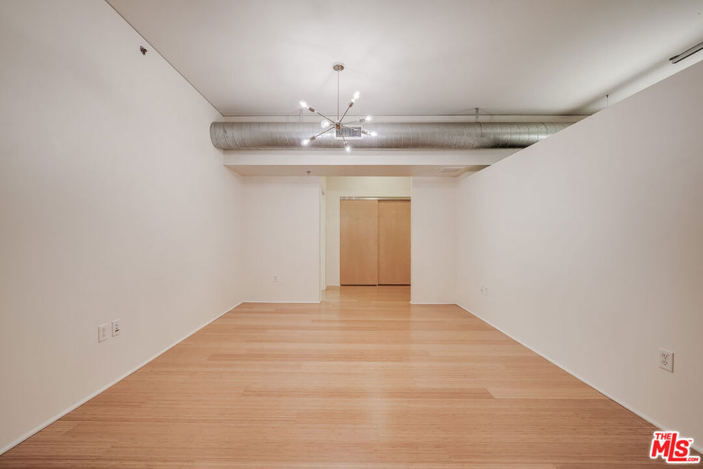 1111 S Grand Avenue - Photo 8