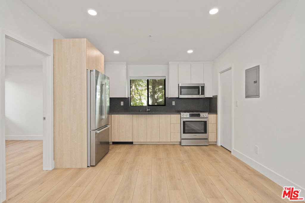 2918 3rd Street - Photo 2