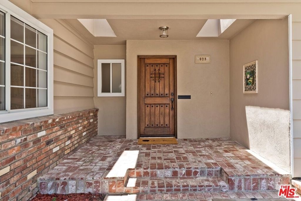 823 Enchanted Way - Photo 7