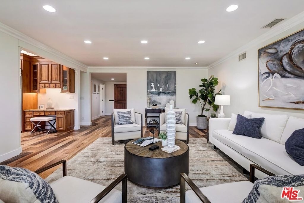 823 Enchanted Way - Photo 11