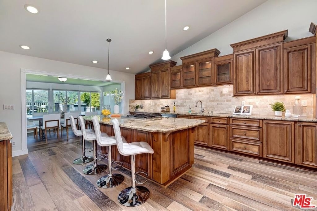 823 Enchanted Way - Photo 13