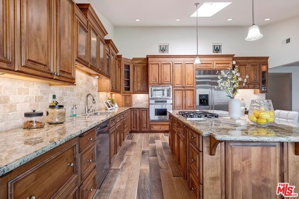 823 Enchanted Way - Photo 16