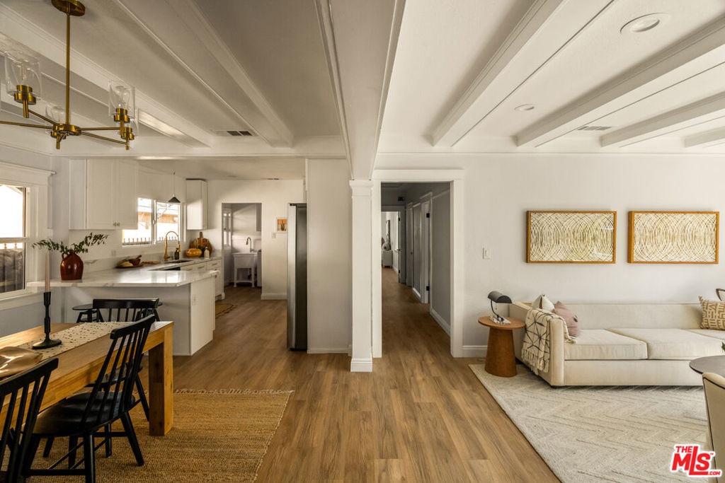 1726 W 52nd Street - Photo 4