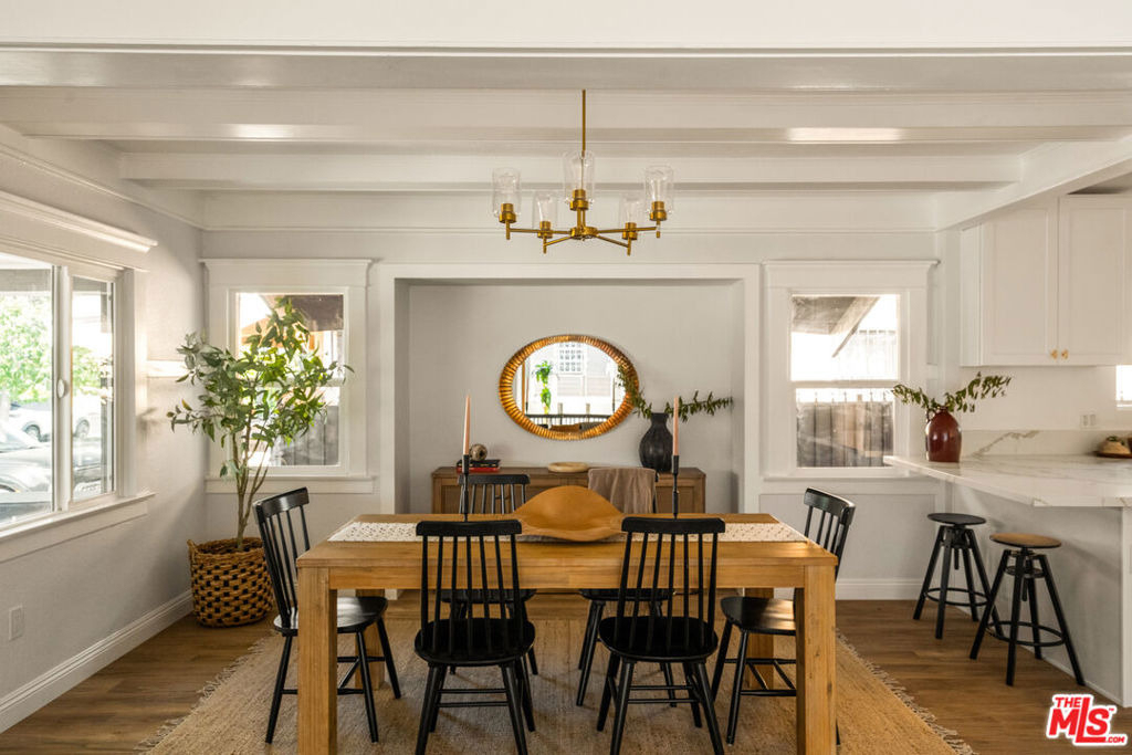 1726 W 52nd Street - Photo 8