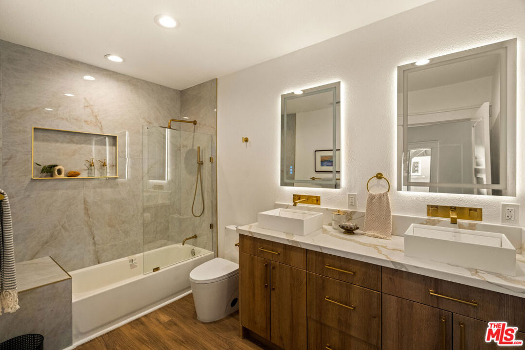 1726 W 52nd Street - Photo 17