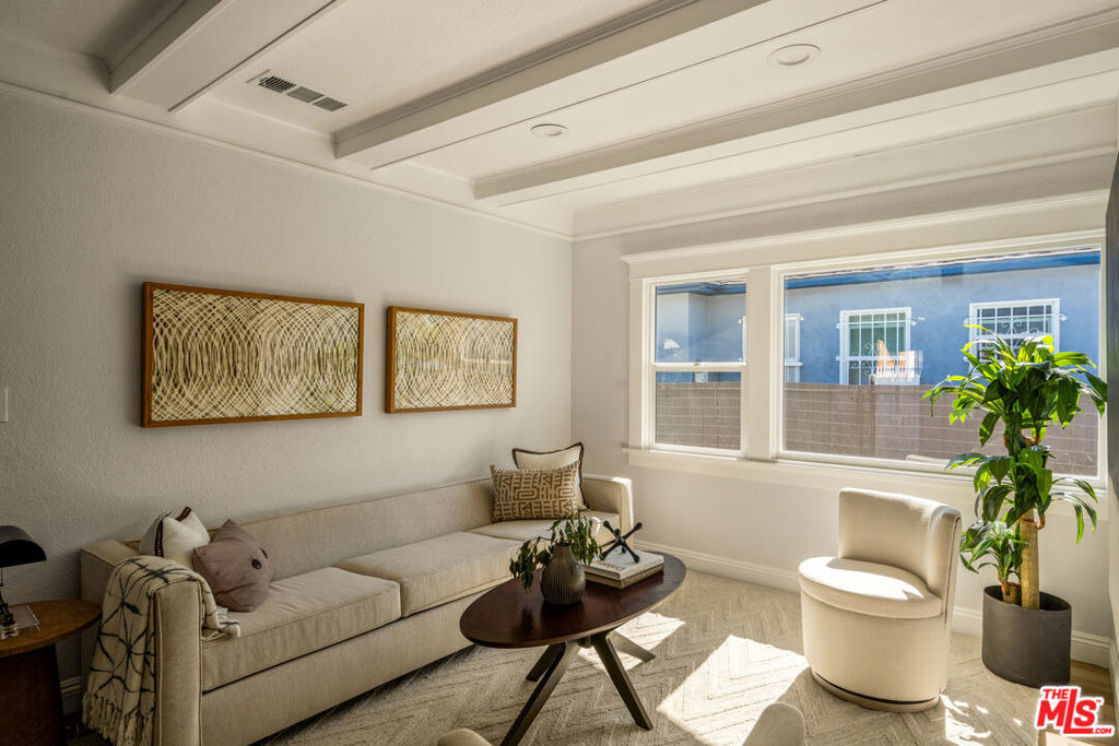 1726 W 52nd Street - Photo 5