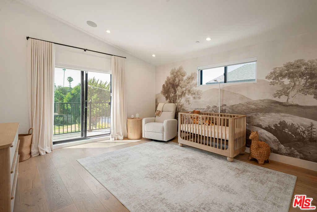 16740 Otsego Street - Photo 19