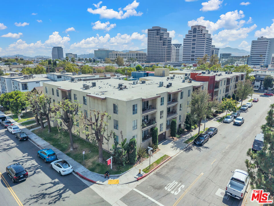620 N Kenwood Street - Photo 31