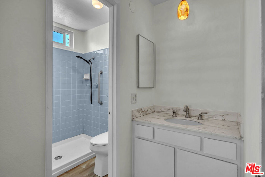 620 N Kenwood Street - Photo 13