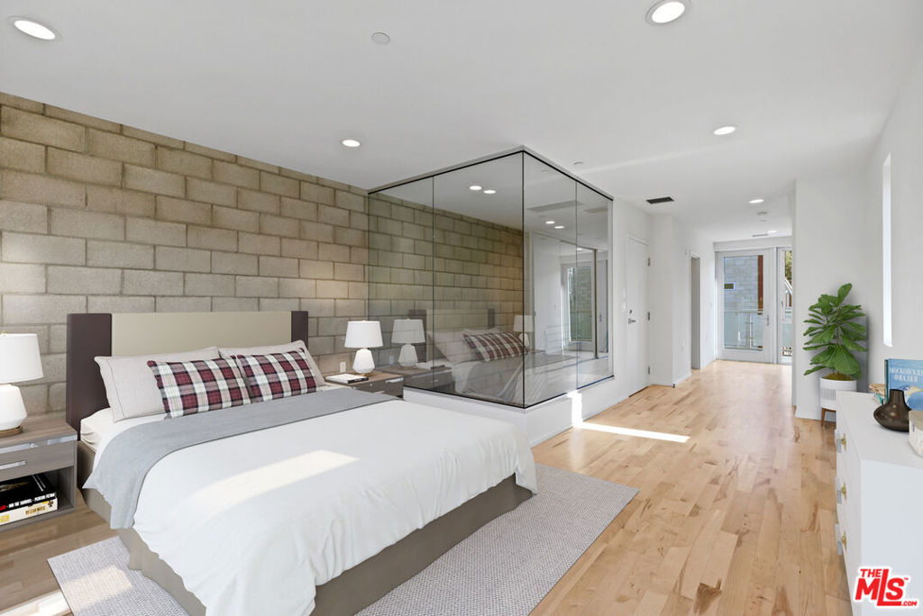 3450 Cahuenga Boulevard - Photo 16