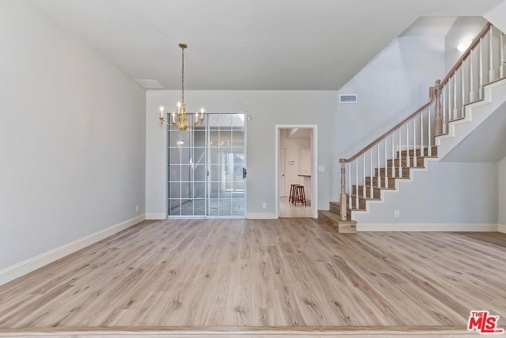11603 Mississippi Avenue - Photo 6