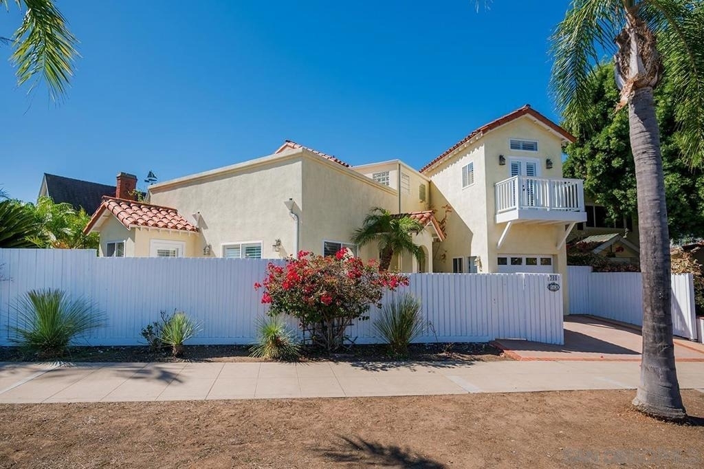 308 Palm - Photo 1