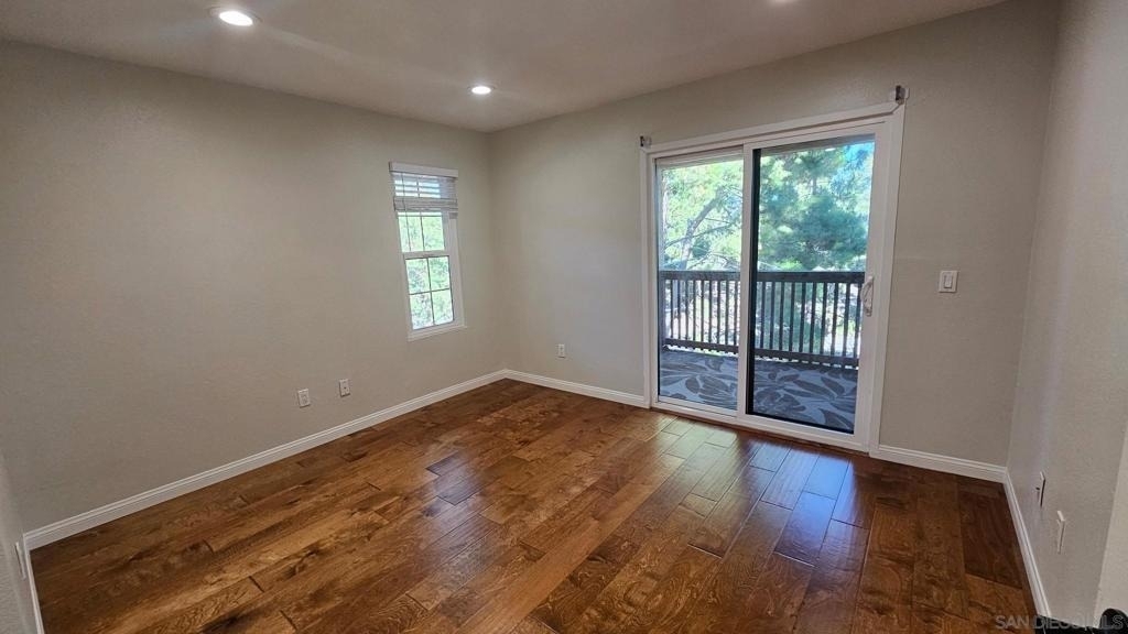 12091 Alta Carmel Ct - Photo 11