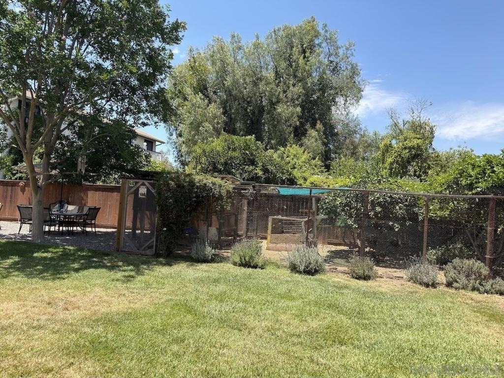 13919 York Avenue - Photo 27
