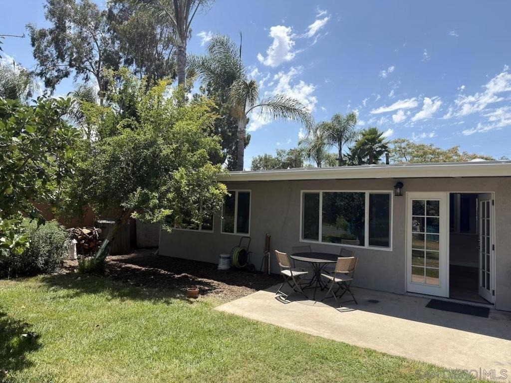 13919 York Avenue - Photo 39