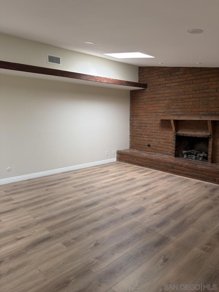 13919 York Avenue - Photo 14