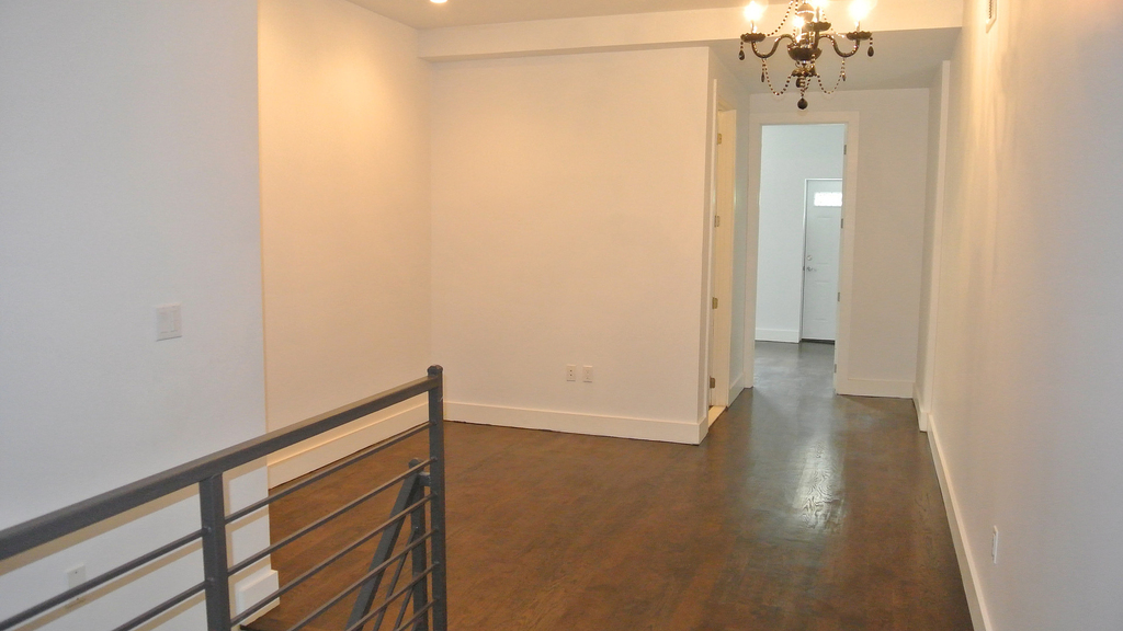 297 Harman St 11237 - Photo 6
