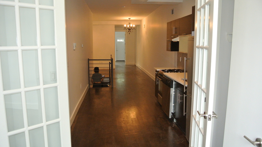 297 Harman St 11237 - Photo 2