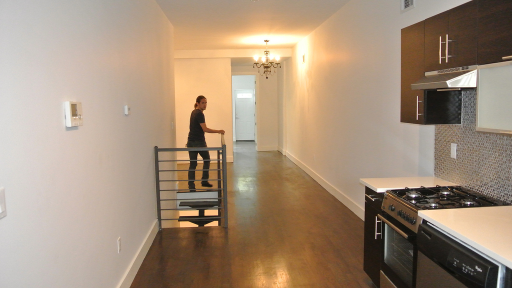 297 Harman St 11237 - Photo 0