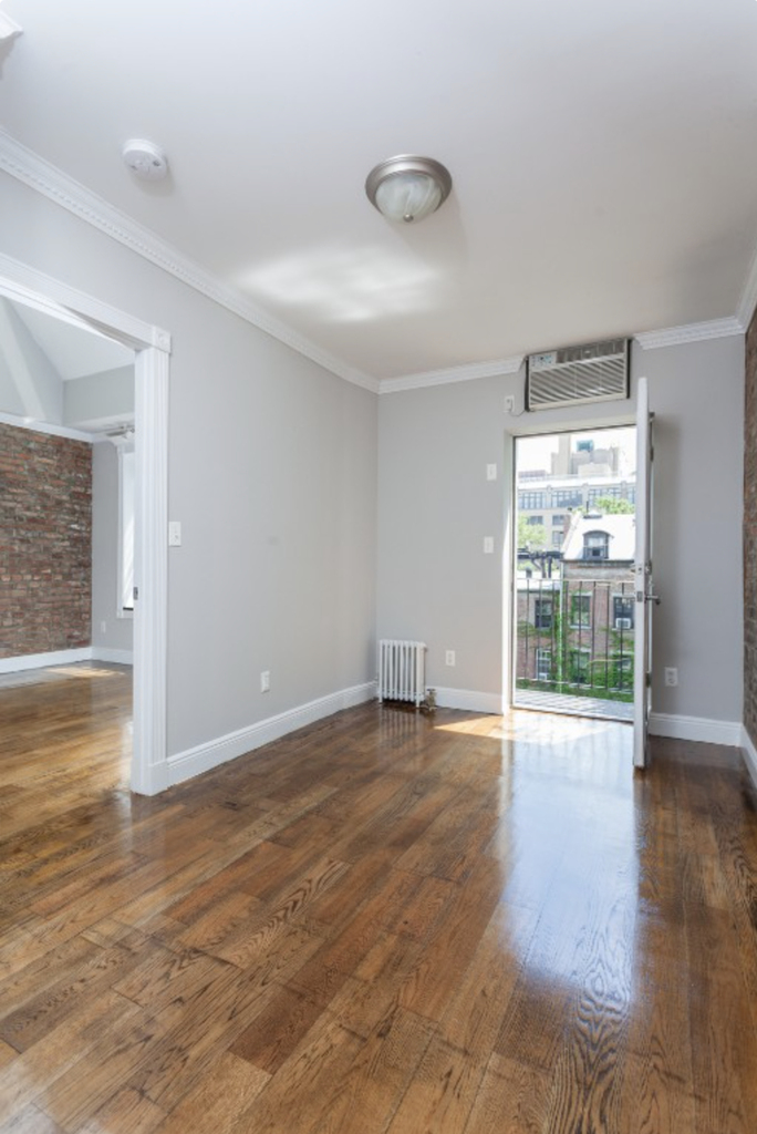  9th ave & West 21st Street - Photo 3