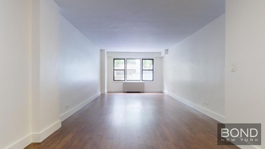 East 63rd Street - Photo 1