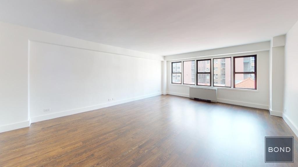 East 63rd Street - Photo 0