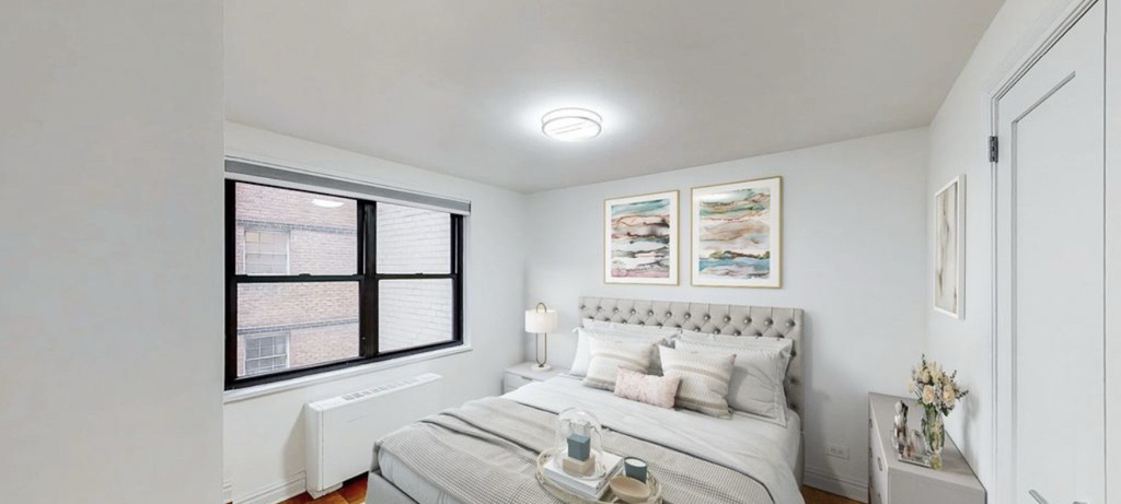 96 5th Avenue - Photo 3
