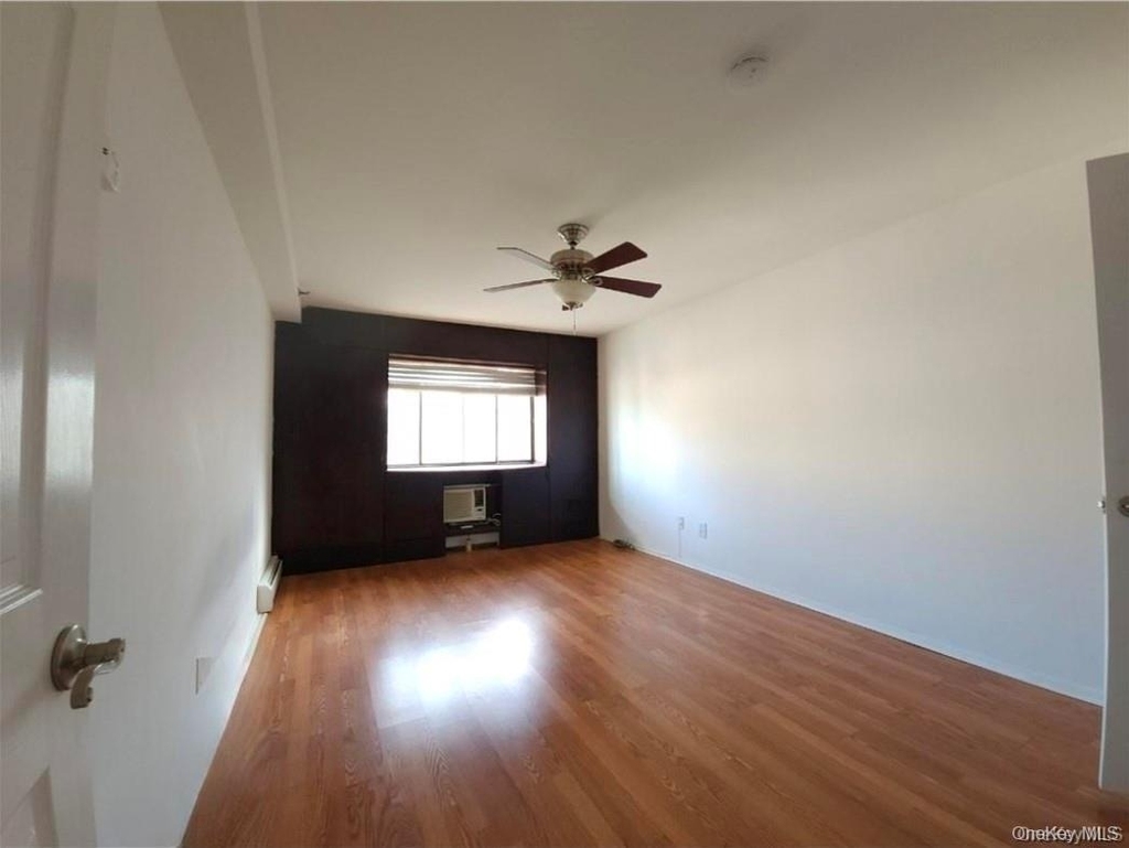 15 Greenridge Avenue - Photo 5