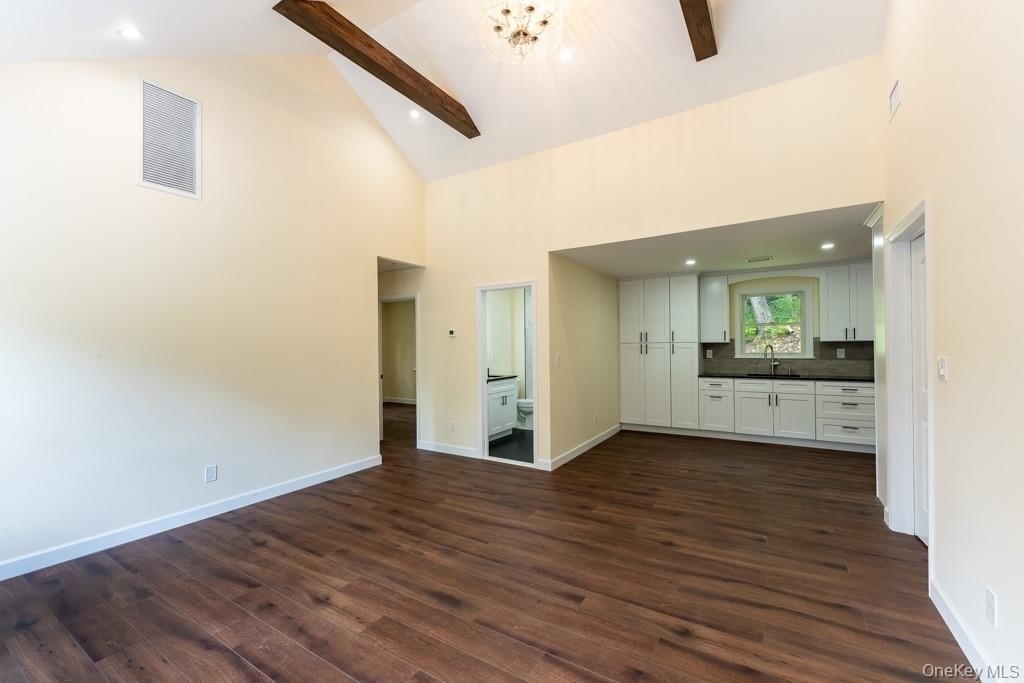 745 Peekskill Hollow Road - Photo 3