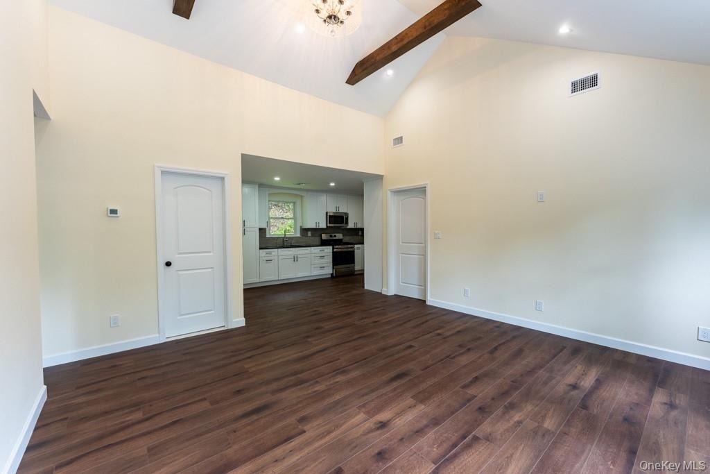 745 Peekskill Hollow Road - Photo 5