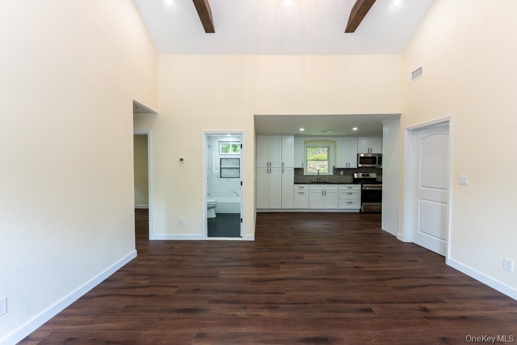 745 Peekskill Hollow Road - Photo 4