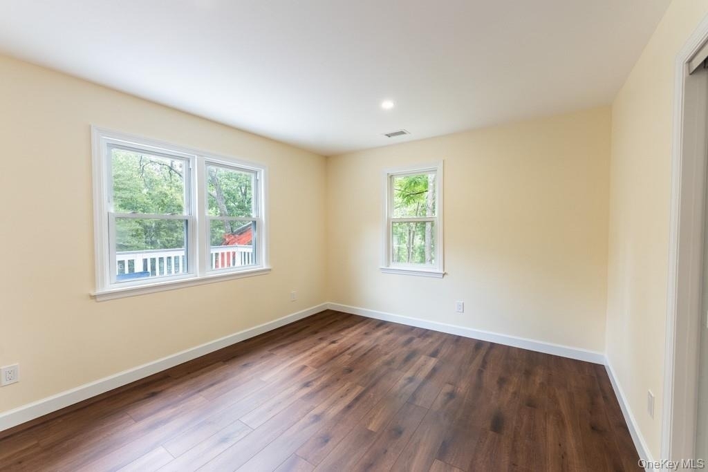 745 Peekskill Hollow Road - Photo 12