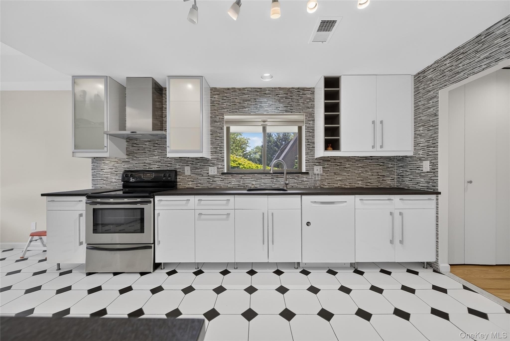 46 Acorn Pond Drive - Photo 9