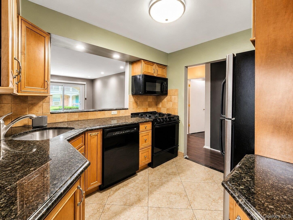 13-15 Estates Lane - Photo 13