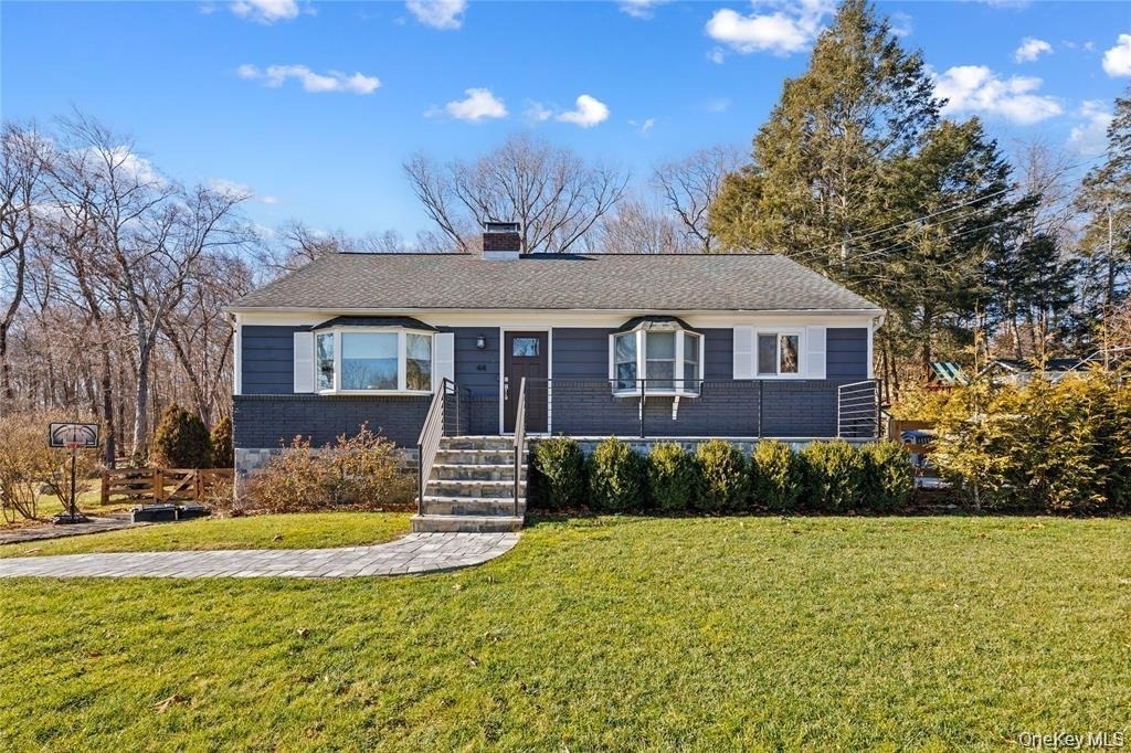 44 Oakridge Road - Photo 0