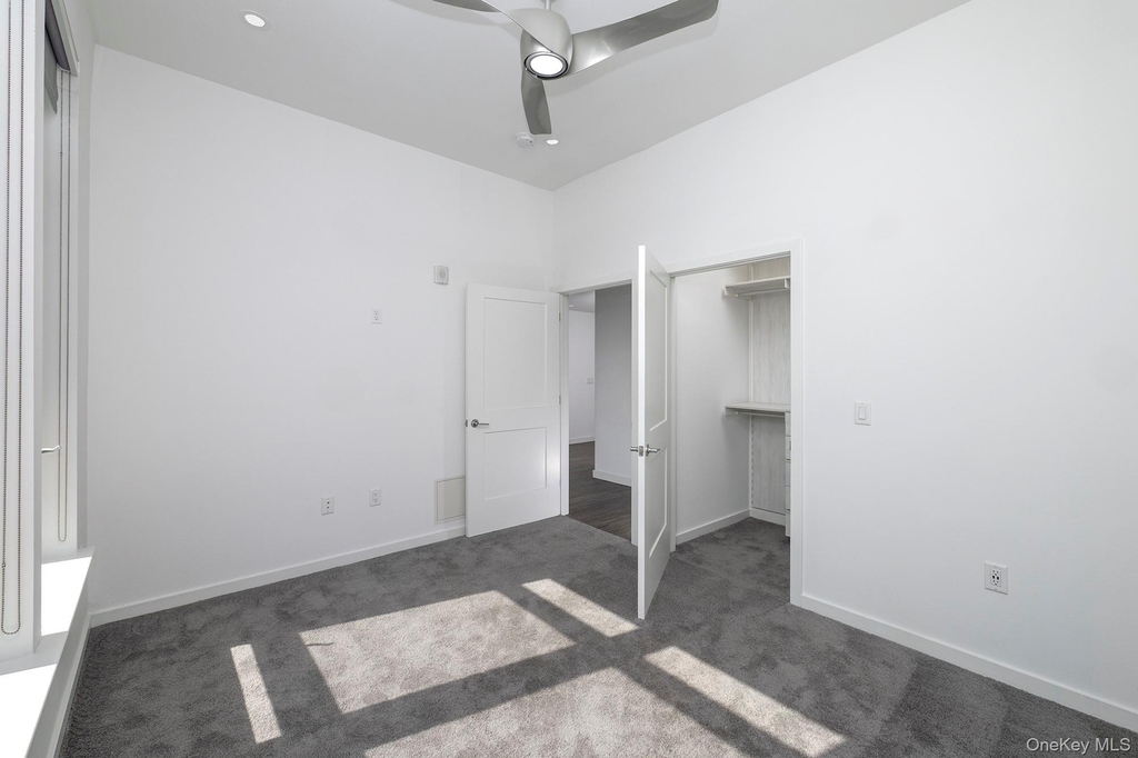 119 Searing Avenue - Photo 6