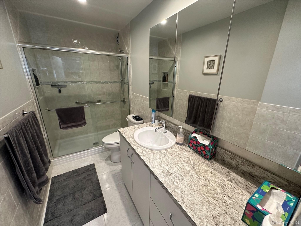 360 Shore Road - Photo 12