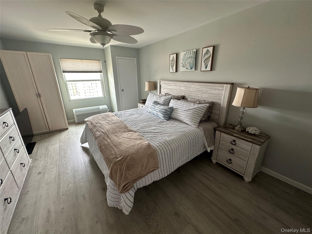 360 Shore Road - Photo 10