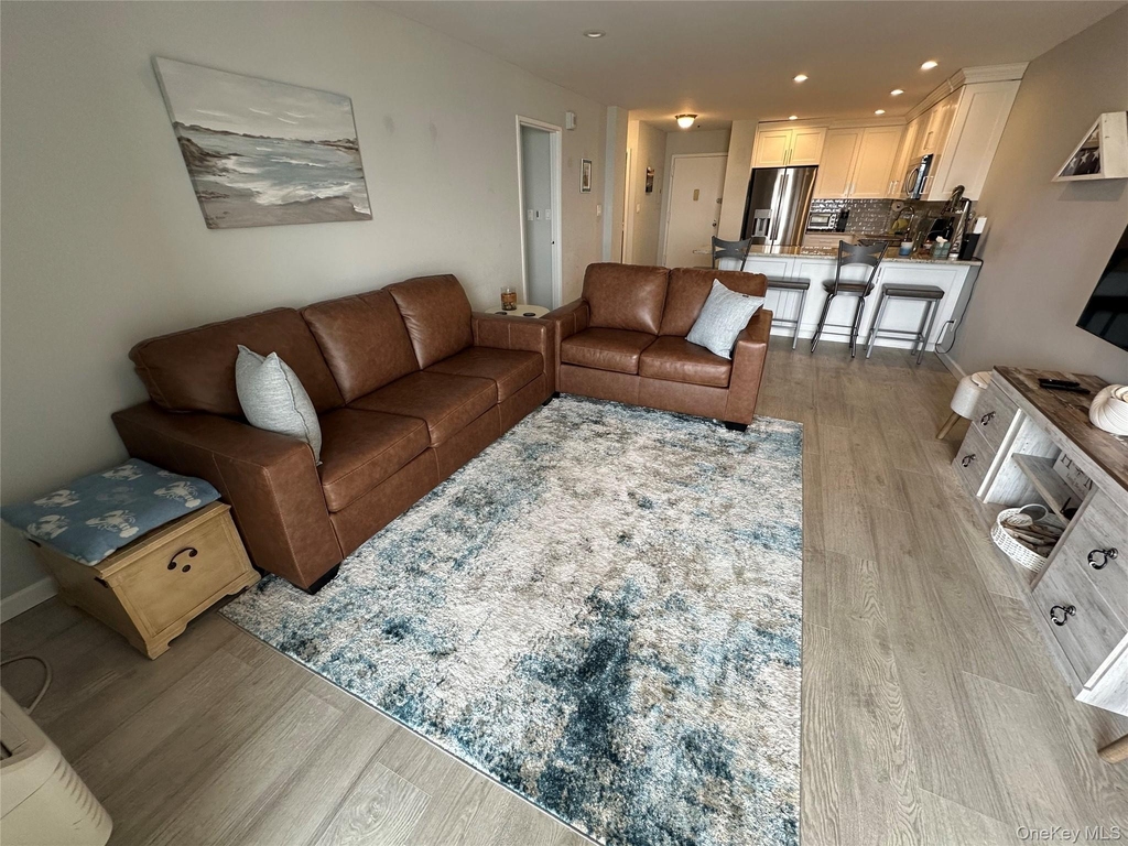 360 Shore Road - Photo 9