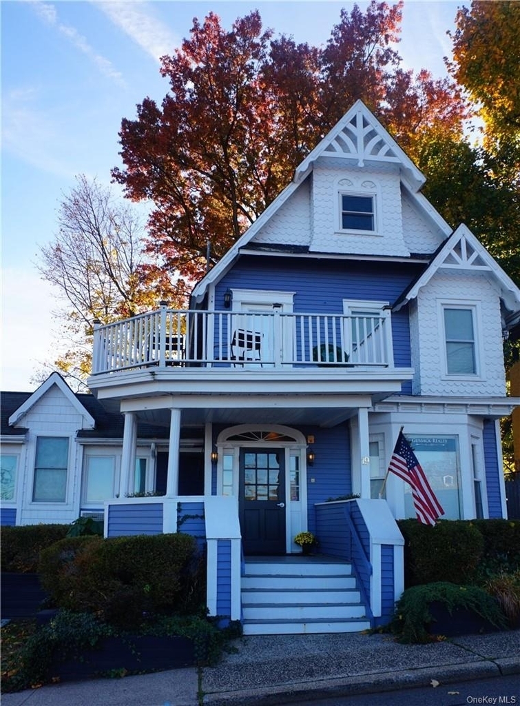 19 Main Street - Photo 0