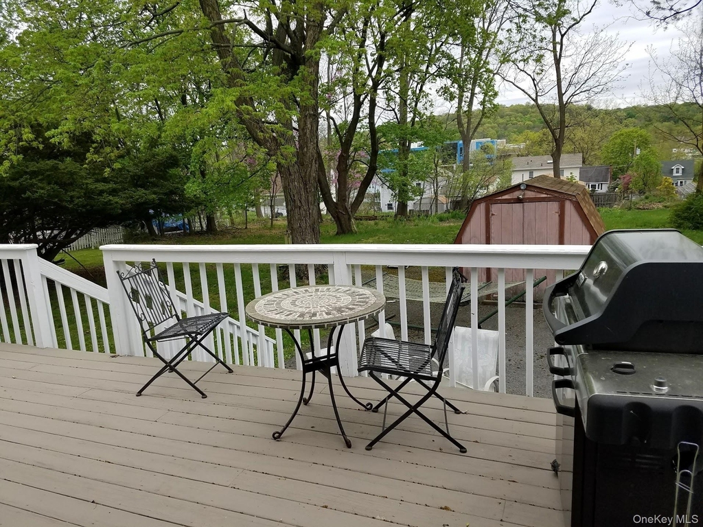 124 Murray Avenue - Photo 2