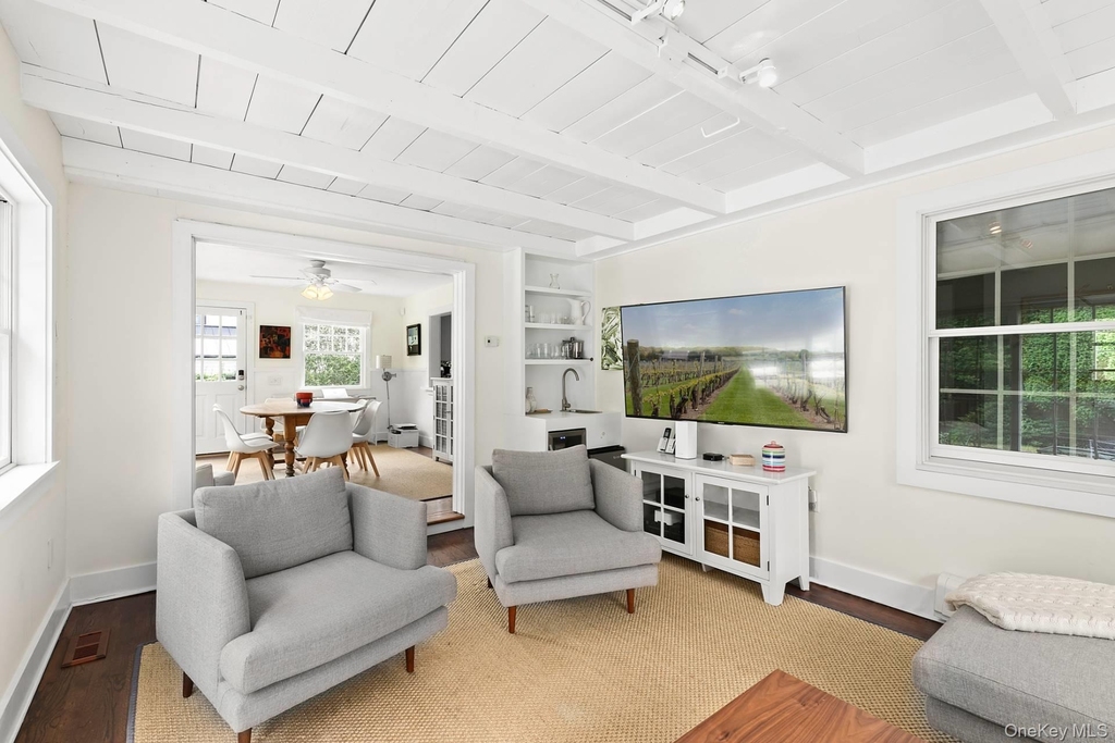 98 Sherrill Road - Photo 7