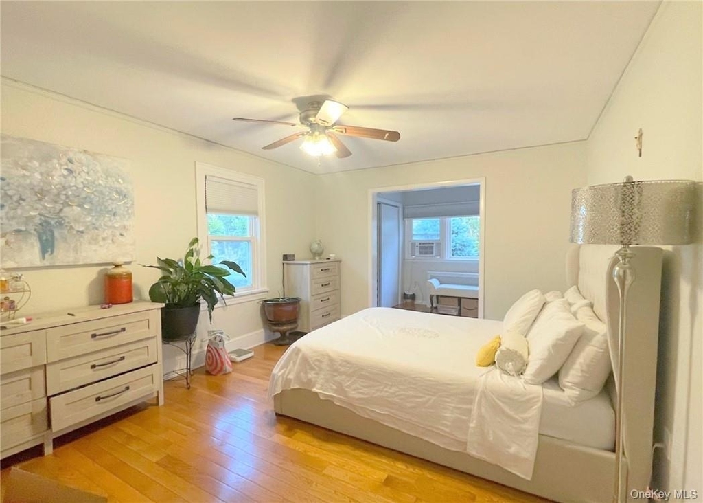 313 Stanley Avenue - Photo 10