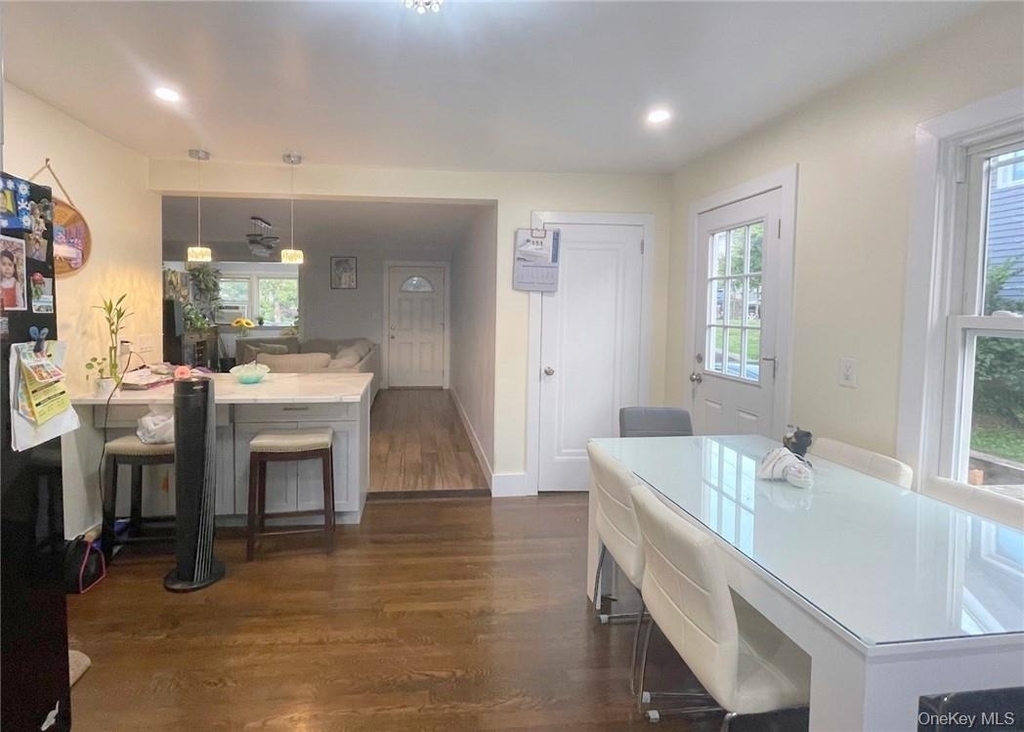 313 Stanley Avenue - Photo 5
