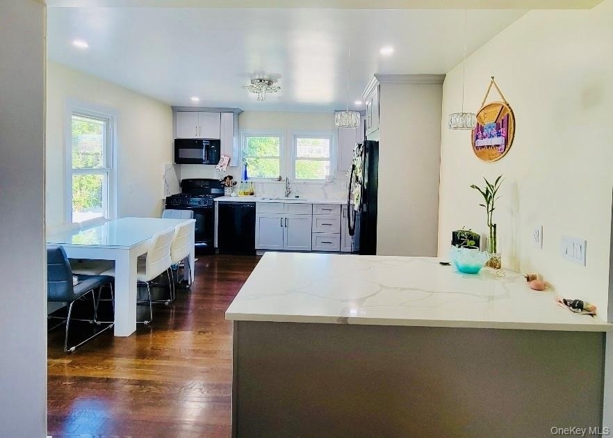 313 Stanley Avenue - Photo 8